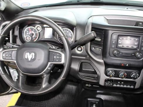 Used 2024 RAM 3500 Tradesman w/ Chrome Appearance Group AWD/4WD image 21