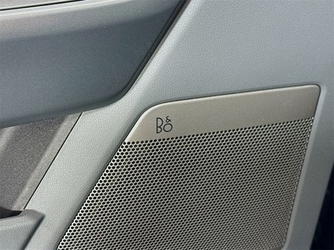 Used 2022 Ford F150 XLT w/ Equipment Group 302A High image 13