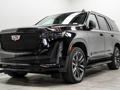 Used 2023 Cadillac Escalade Sport AWD/4WD image 7
