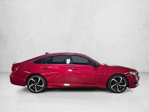 Used 2022 Honda Accord Sport image 4