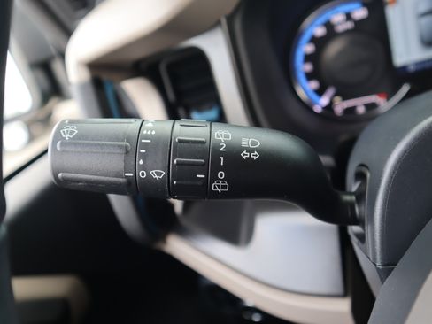 Used 2023 Ford Bronco Wildtrak image 24