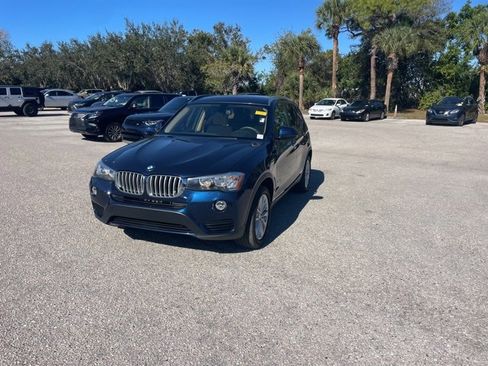 Used 2017 BMW X3 xDrive28i image 3