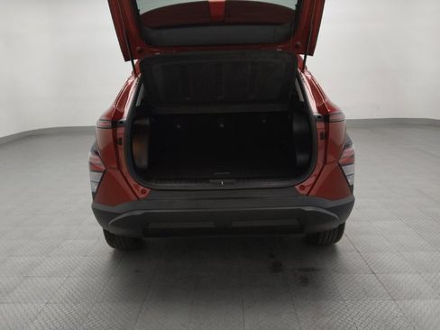 Used 2024 Hyundai Kona SEL image 29