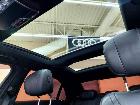 Used 2015 Mercedes-Benz S 550 Sedan image 31