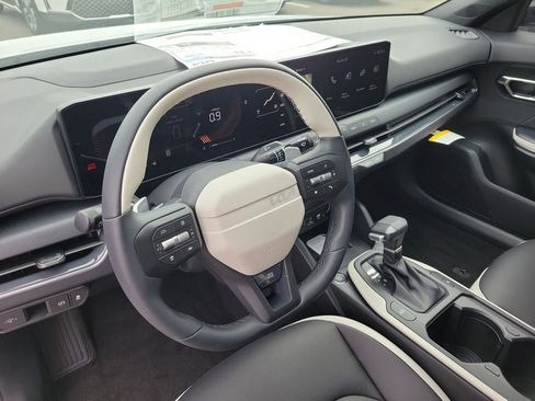 New 2026 Kia K4 GT-Line w/ GT-Line Sunroof Package FWD image 22