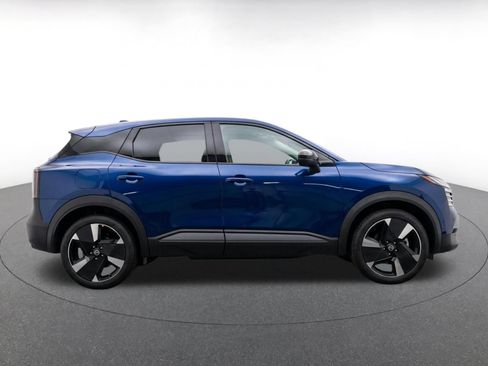Used 2026 Nissan Kicks SR FWD image 8