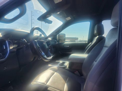 Used 2023 Chevrolet Silverado 3500 LTZ w/ LTZ Convenience Package image 18