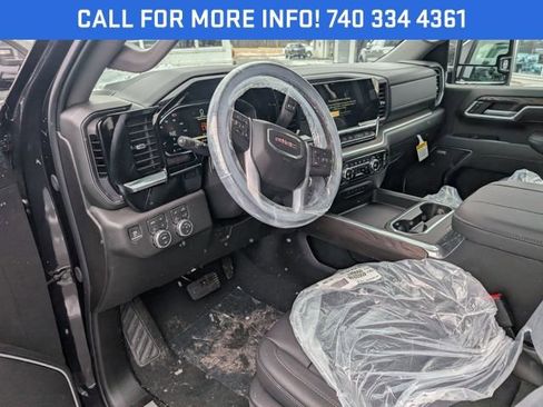 New 2026 GMC Sierra 2500 SLT w/ SLT Premium Package image 13