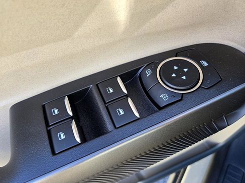 New 2025 Ford Maverick Lariat w/ 4K Tow Package image 30