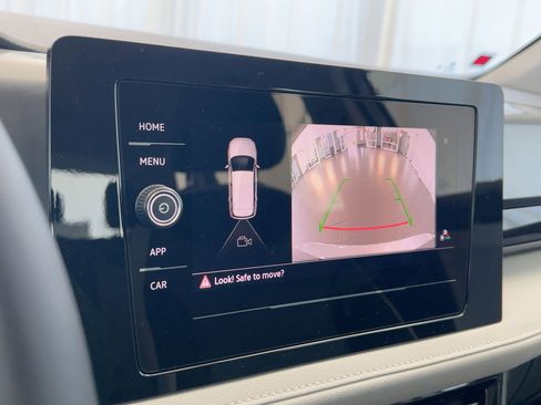 New 2026 Volkswagen Taos S image 24