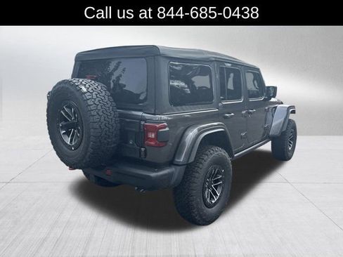 New 2025 Jeep Wrangler Unlimited Rubicon w/ XTREMEE 35" Tire Package image 5