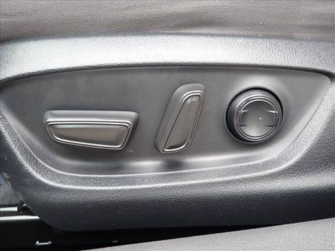 Certified 2023 Toyota Camry LE FWD image 11