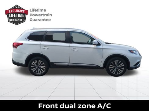 Used 2020 Mitsubishi Outlander SEL image 2