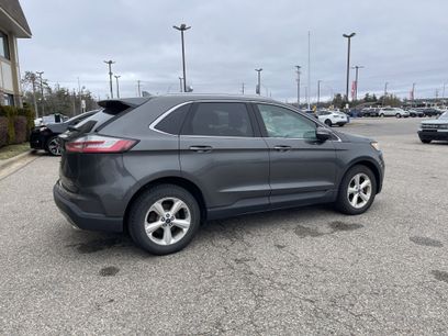 Used 2019 Ford Edge SEL w/ Convenience Package