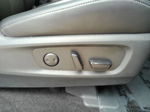 Used 2025 INFINITI QX60 Pure FWD image 23