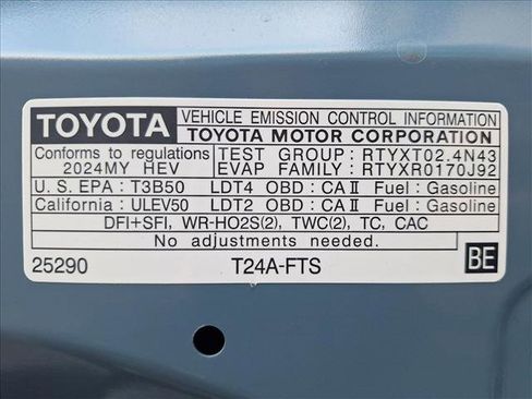 Used 2024 Toyota Land Cruiser image 22