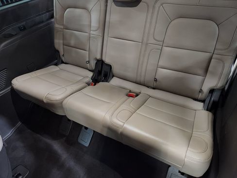 Used 2024 Lincoln Navigator Premiere AWD/4WD image 50