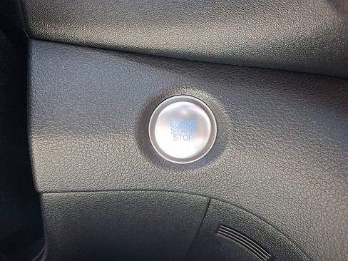 Used 2022 Hyundai Santa Fe SEL image 23