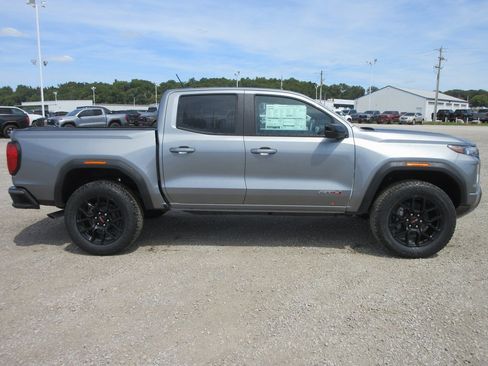 New 2026 GMC Canyon AT4 w/ Technology Plus Package image 3