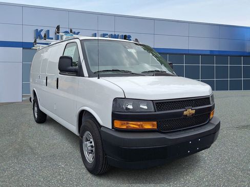 New 2025 Chevrolet Express 3500 w/ Driver Convenience Package image 1
