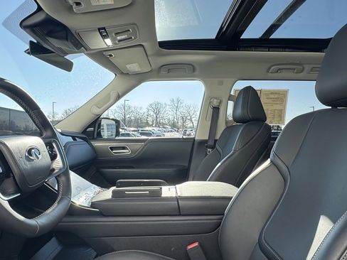 Used 2025 INFINITI QX80 Pure image 20