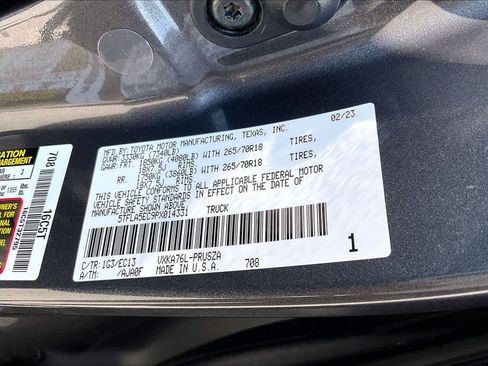 Used 2023 Toyota Tundra SR5 w/ SR5 Premium Package AWD/4WD image 37