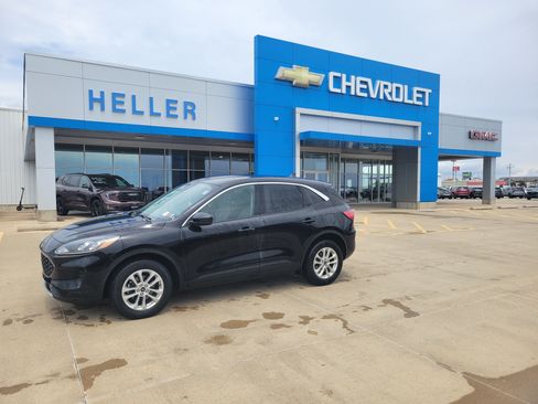 Used 2020 Ford Escape SE AWD/4WD image 3