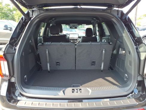 New 2026 Ford Explorer ST-Line w/ ST-Line Street Pack RWD image 10