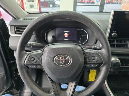 Used 2024 Toyota RAV4 LE image 28