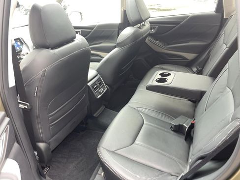 Used 2024 Subaru Forester Limited image 26