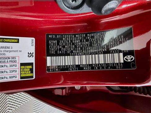 Certified 2025 Toyota Corolla LE image 8