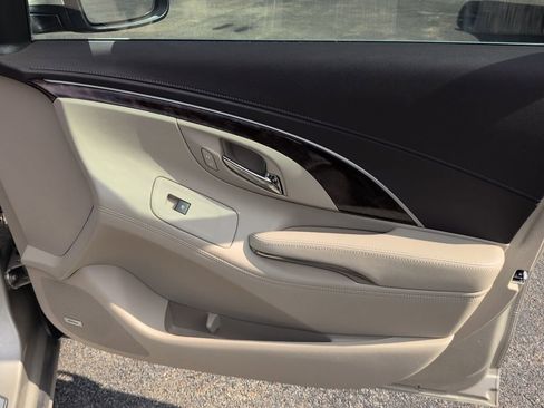 Used 2015 Buick LaCrosse Leather w/ Experience Buick Package AWD/4WD image 44