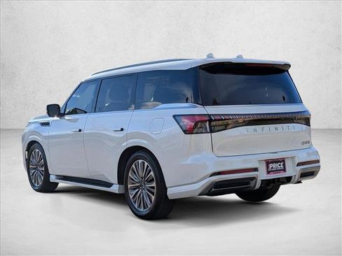 Used 2025 INFINITI QX80 Sensory image 7