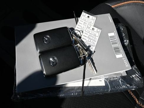 Used 2025 MAZDA CX-50 AWD 2.5 Hybrid w/ Premium Pkg image 47