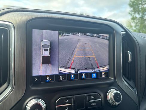 Used 2020 GMC Sierra 1500 Denali w/ Technology Package AWD/4WD image 17