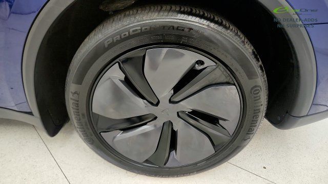 Used 2026 Tesla Model Y AWD image 84