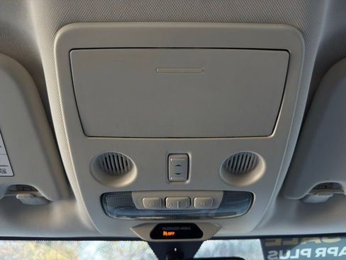 Certified 2021 Ford EcoSport SE image 13