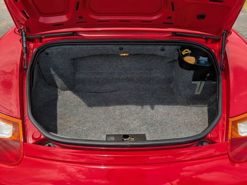 Used 1999 Porsche Boxster RWD image 13