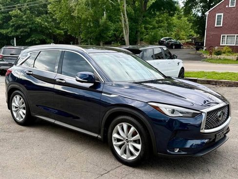 Used 2019 INFINITI QX50 Essential AWD/4WD image 2