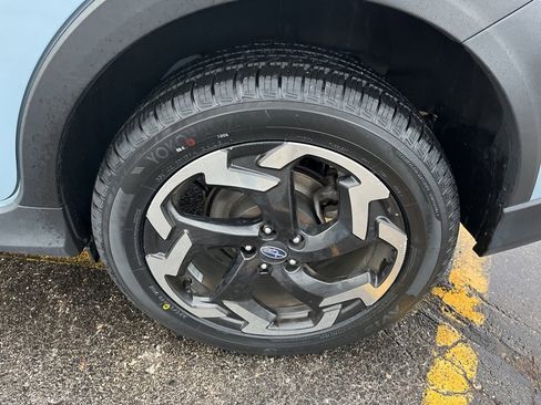 Certified 2023 Subaru Crosstrek 2.5i Limited w/ Popular Package #3 image 9