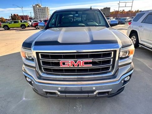 Used 2015 GMC Sierra 1500 SLT w/ SLT Crew Cab Value Package image 2
