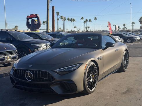 Used 2022 Mercedes-Benz SL 63 AMG 4MATIC image 2