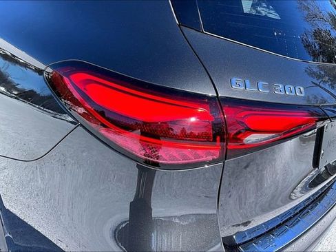 Certified 2025 Mercedes-Benz GLC 300 300 image 26