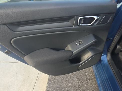 Certified 2025 Honda Civic Sport image 47
