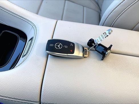 Used 2022 Mercedes-Benz GLE 350 4MATIC image 14