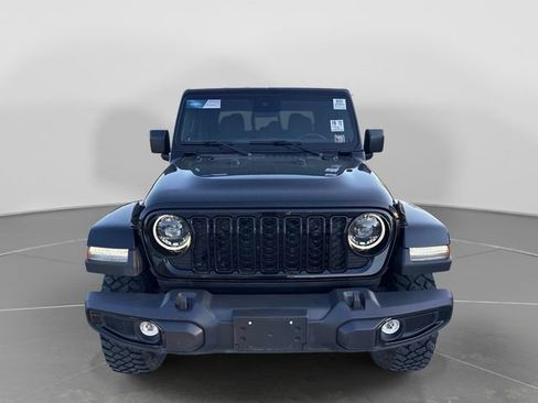 Used 2024 Jeep Gladiator Mojave AWD/4WD image 9