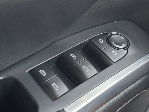 Used 2026 Chevrolet Traverse LT FWD image 24