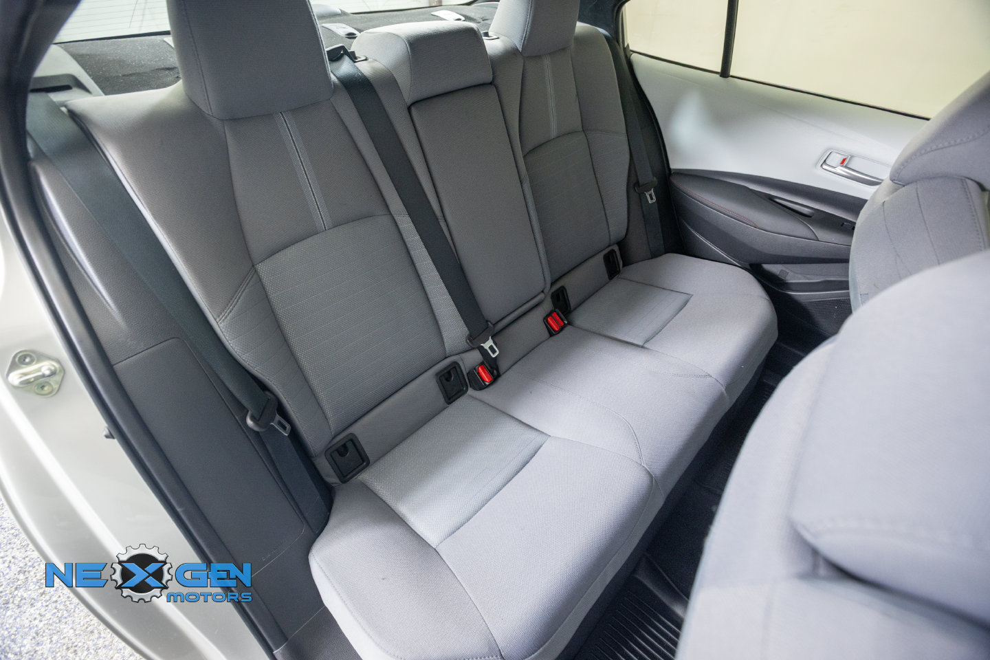 Used 2023 Toyota Corolla SE AWD/4WD image 42