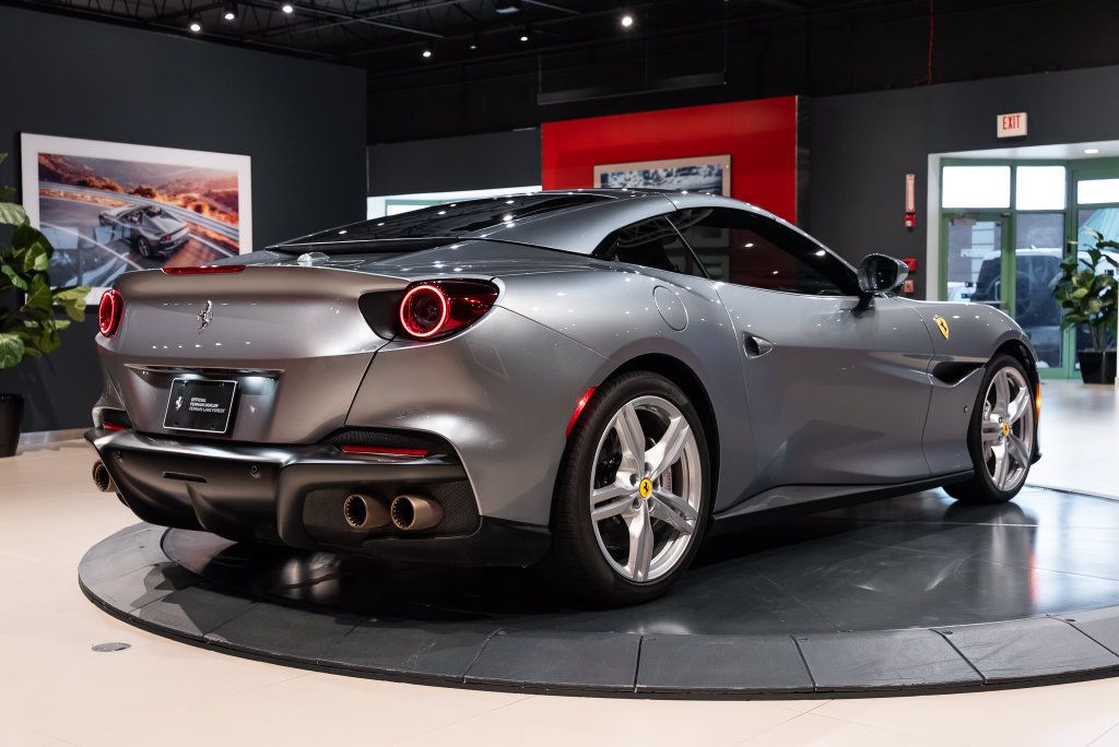 Used 2022 Ferrari Portofino M RWD image 60