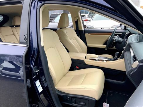 Used 2022 Lexus RX 350 AWD w/ Premium Package image 9